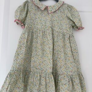 H&M Floral Puff Sleeve Dress and green dress.(2)